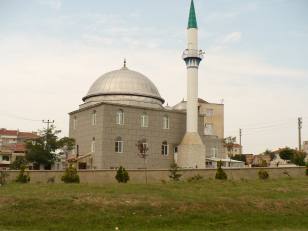 mešita a minaret