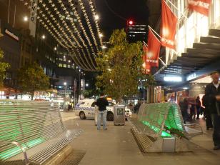Bourke Street v samém centru Melbourne