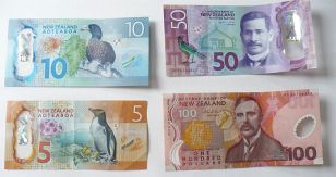 novozélandské bankovky