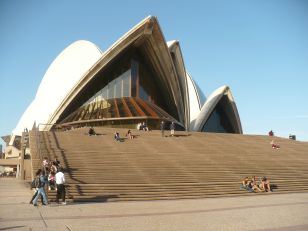 schodištì pøed Operou v Sydney